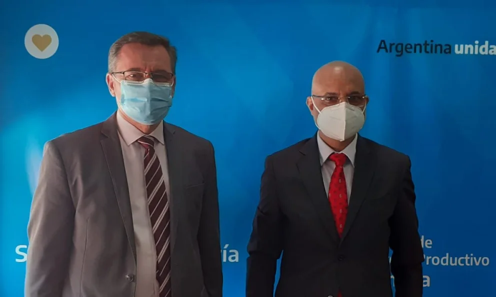 Hensel Embajador India