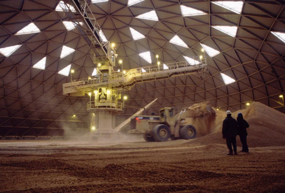 View inside the dome at Cerro Vanguardia