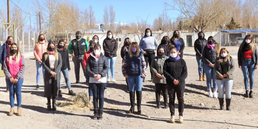 abca33a4-b97b-4dad-a11f-65d7a8aa4c98