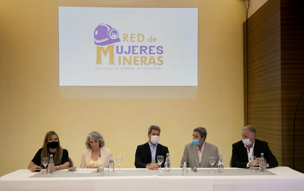 51928089436_74e50c9cf2_b