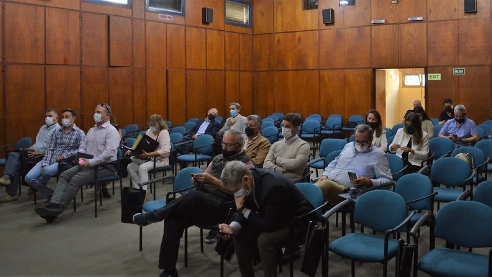 1cf344b3-fe69-451d-9f60-5f9fa2632a82