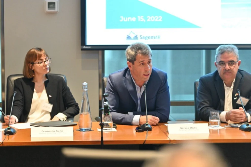 7a6aa675785e820e2f039b33c8a75bf2_XL