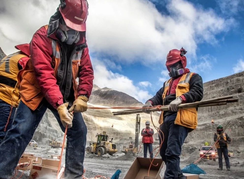 trabajadores-mineros