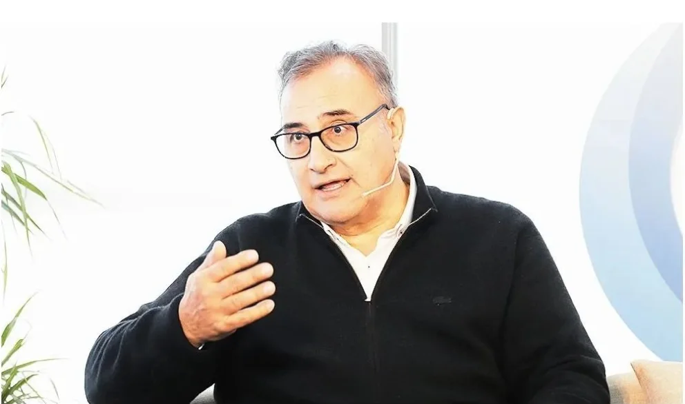 R. Martinez