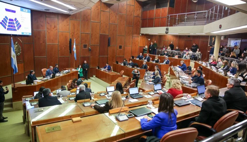 53843983050_e159a13450_c