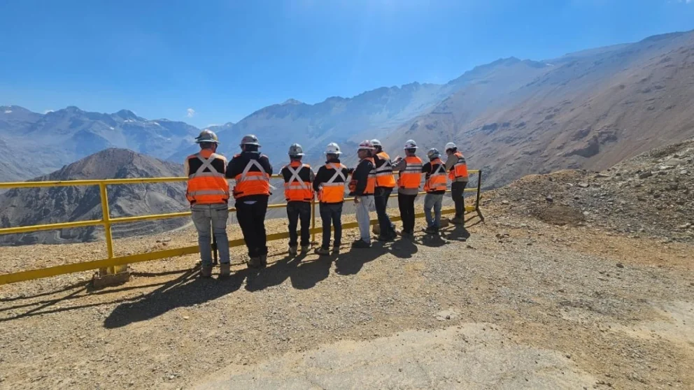 Funcionarios mineros Chile