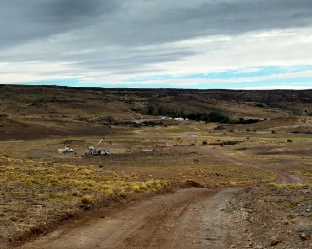 avanza exploración santa cruz canadiense asociarse gobierno