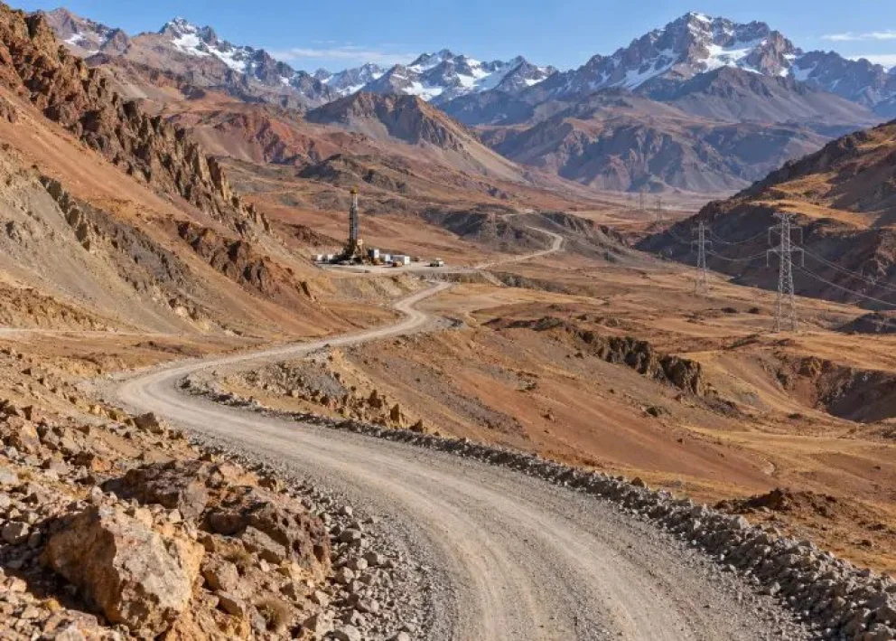 Sin caminos, sin líneas eléctricas, no hay exploración