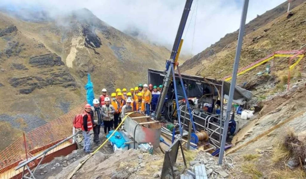Exploración del proyecto Usicayos, de Palamina, en Puno, Perú.