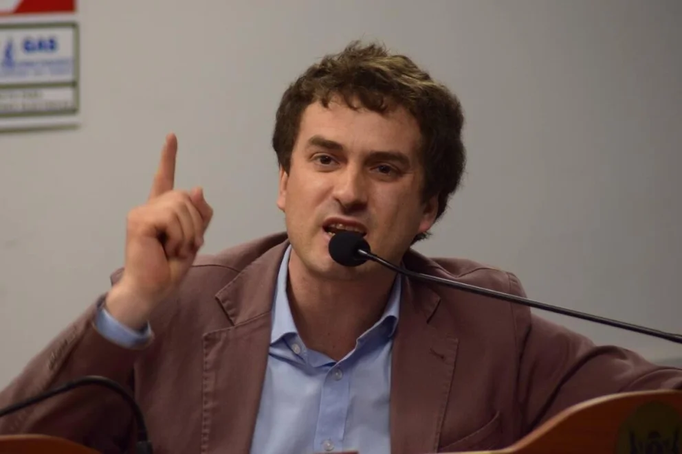 Francisco Monti cuestionó las intermediaciones de las cámaras de proveedores mineros y reclamó mayor transparencia en el acceso a las contrataciones.